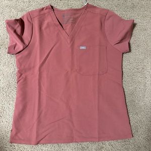 Mauve figs scrub top